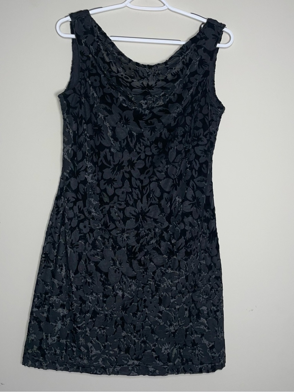 VTG DBY 7 Black Floral Crushed Velvet Cowl Neckline Whimsigoth Dress